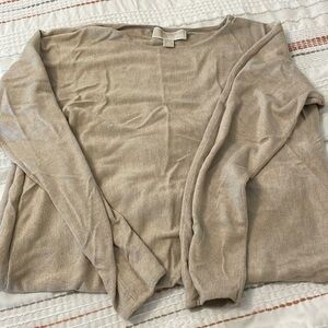 5 for $5 EUC Michael kors beige sweater. Size medium